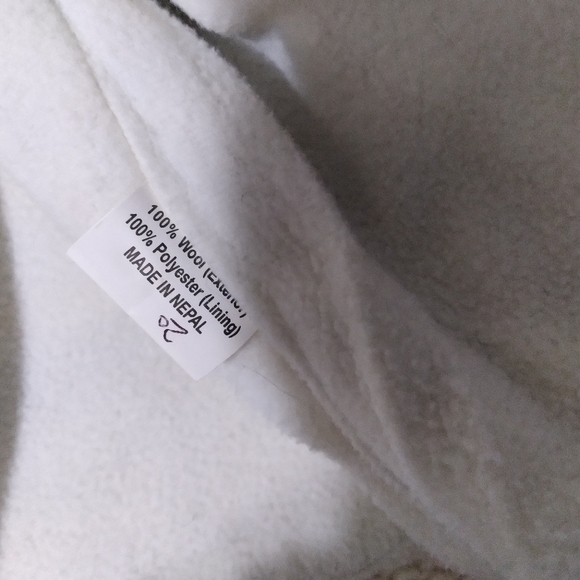 Wool hoodie with fleece lining - Picture 4 of 6